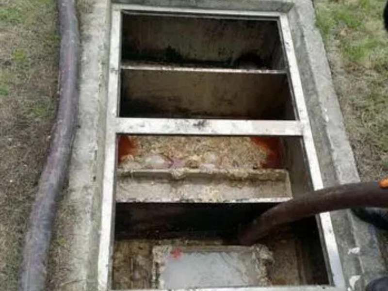 鹤城隔油池清理