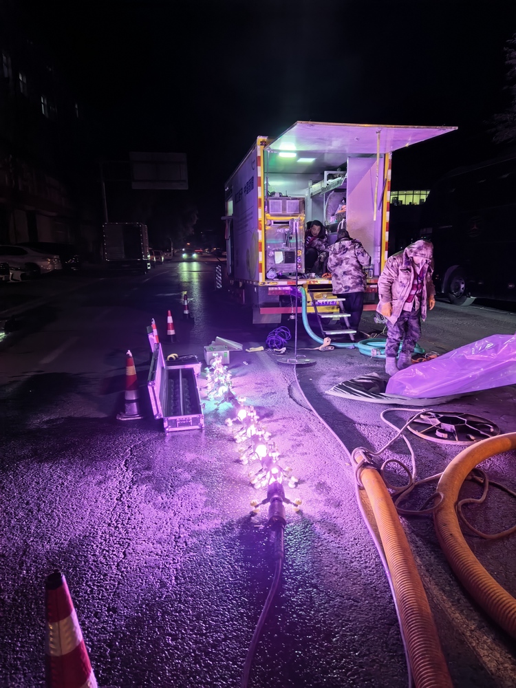 鹤城管道非开挖修复